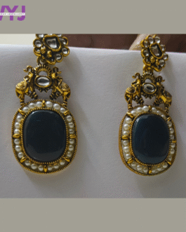 Classic Black Stone & Pearl Antique Gold Earrings