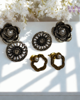 Vintage Bloom Studs Set