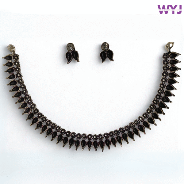 Black Stone Silver Oxidised Choker Set – Timeless Ethnic Elegance