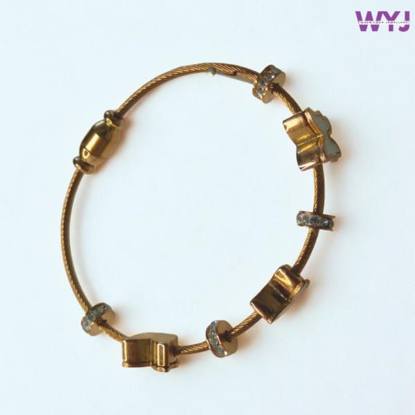 Adjustable Cable Bracelet Pearl Butterfly Charms – Elegant & Minimalist