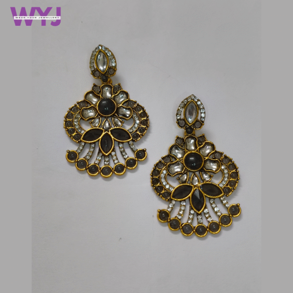 Earrings Elegant Black Kundan Floral Fan