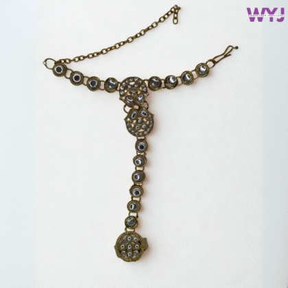 Antique Polki-Style Statement Haath Phool Bracelet