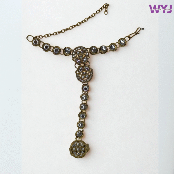 Antique Polki-Style Statement Haath Phool Bracelet