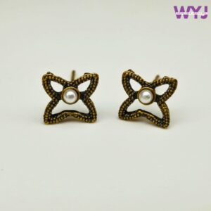 Butterfly Pearl Stud Earrings – Vintage Gold Women’s Jewelry